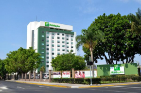 Holiday Inn Guadalajara Expo Plaza del Sol, an IHG Hotel